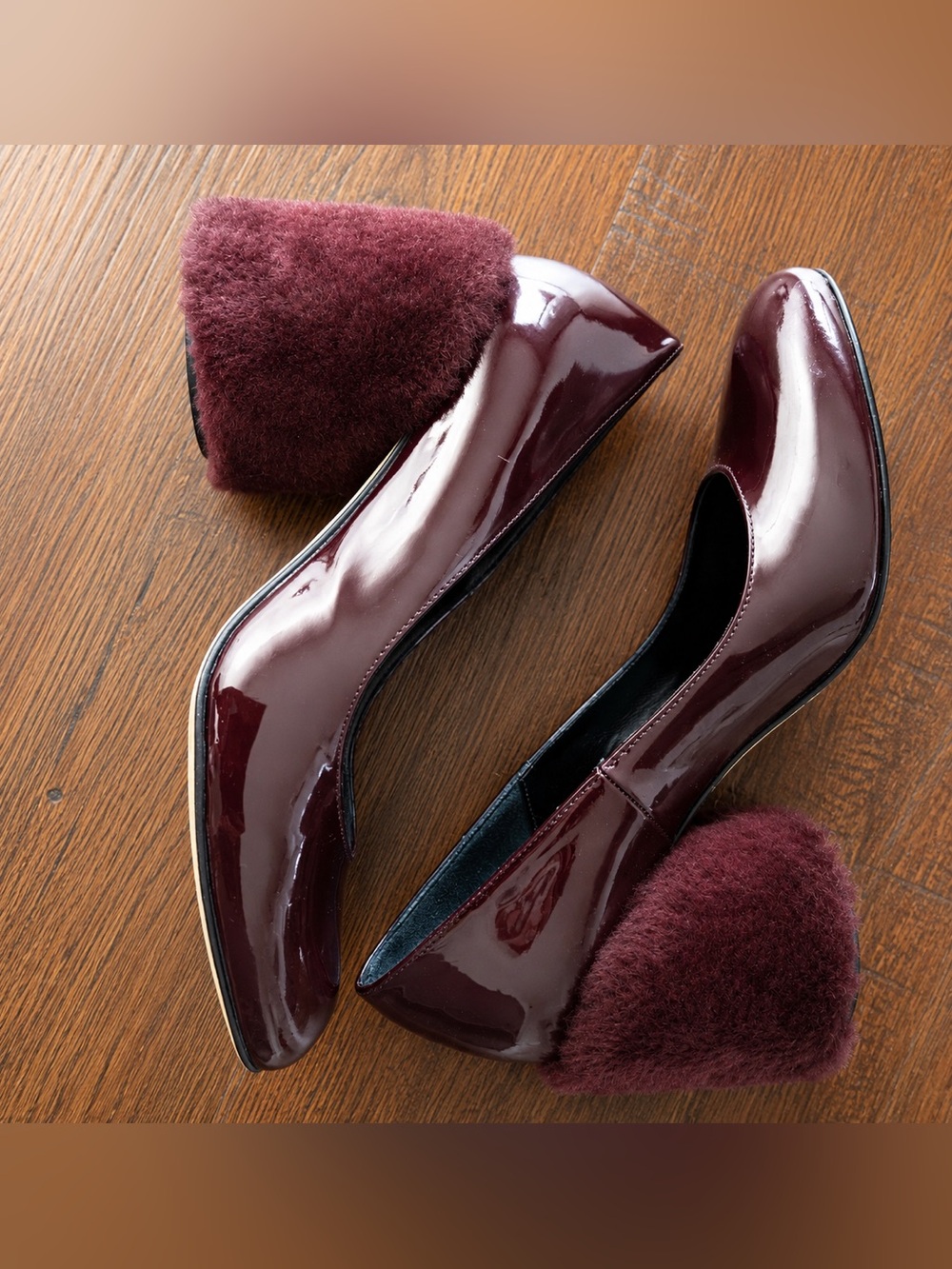 Burgundy Gloss Patent Leather Pumps w/ Faux Fur Block Heel EU 37